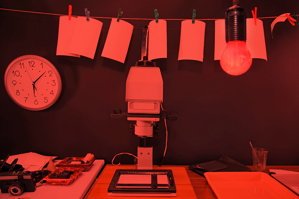 How to SetUp a Photography Darkroom ArtDiction